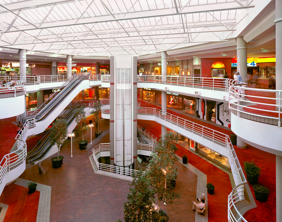 Westfield Topanga Mall's Former Sears to Undergo $250-Million Renovation